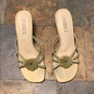 High heels olive green size 7
